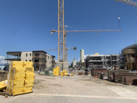 Wohnanlage „Pioppi“ am Hafen von Peschiera del Garda (VR)